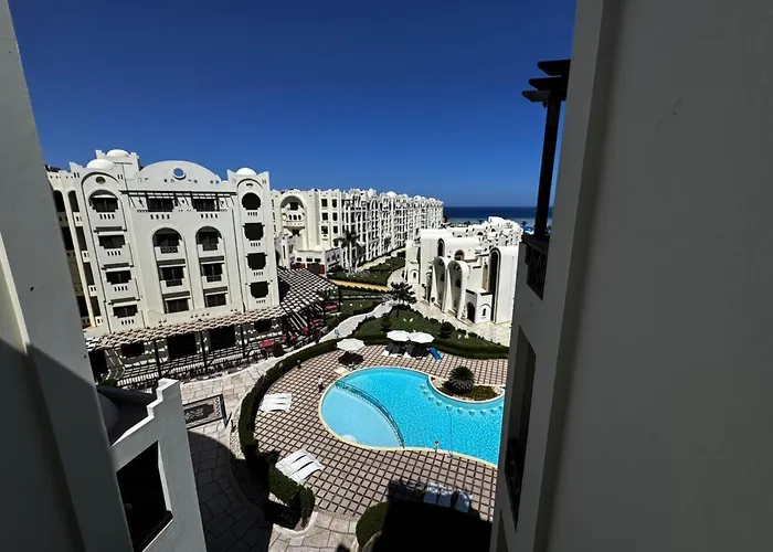 للأجانب فقط Peaks-gravity Sea View Pool View Just For Foreigners * Hurghada