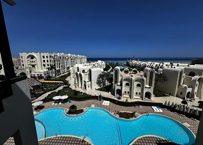للأجانب فقط Peaks-gravity Sea View Pool View Just For Foreigners דירה *