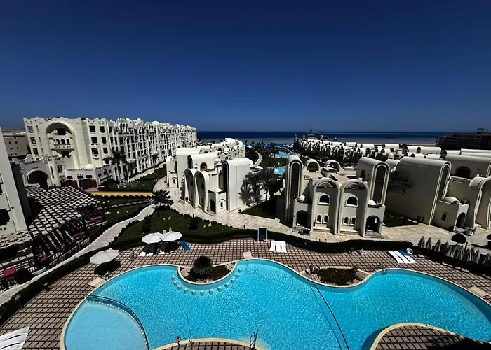 للأجانب فقط Peaks-gravity Sea View Pool View Just For Foreigners Apartment *
