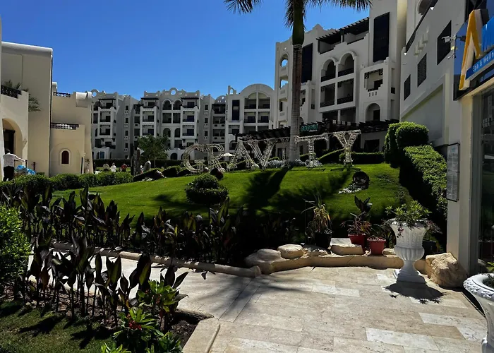 Apartment للأجانب فقط Peaks-gravity Sea View Pool View Just For Foreigners Hurghada