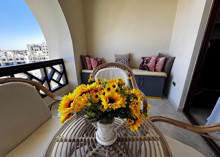 للأجانب فقط Peaks-gravity Sea View Pool View Just For Foreigners * Hurghada