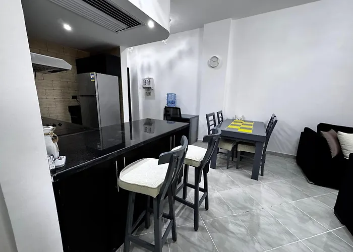 للأجانب فقط Peaks-gravity Sea View Pool View Just For Foreigners Apartment